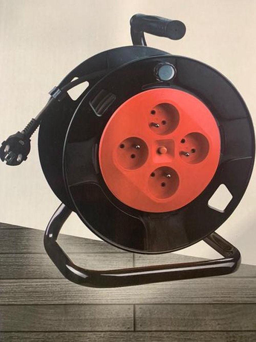 Kabelhaspel met 50 m Kabel 3x1.5mm2 2