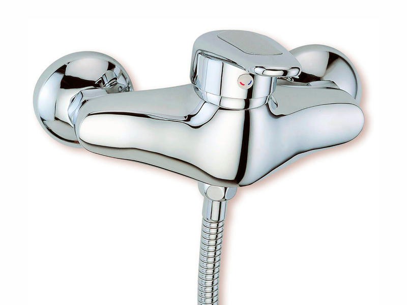 Remo Douche Naakt Chr